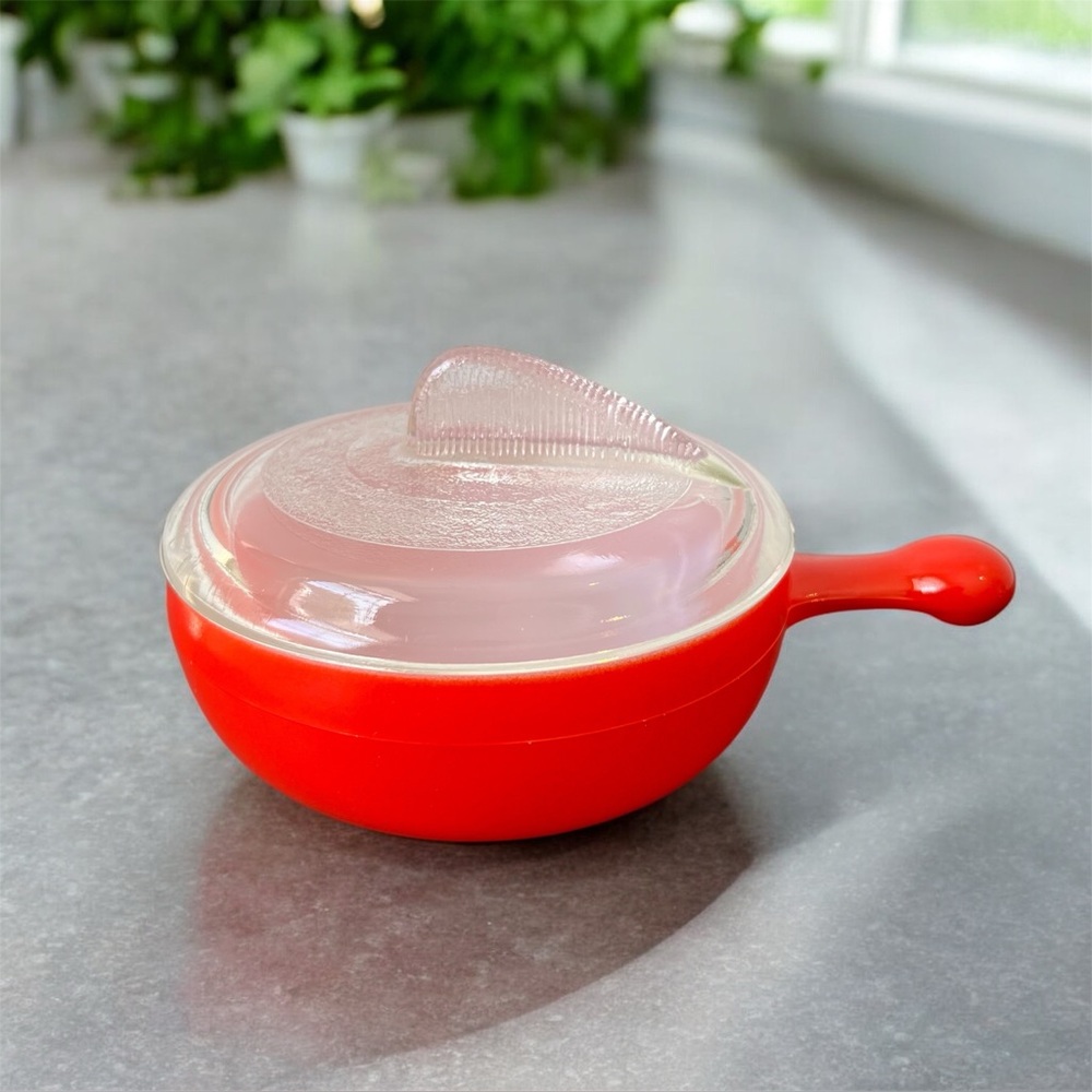 VINTAGE 50s GLASBAKE J314 PATIOWARE LIDDED SOUP BOWL / RED FRENCH CASSEROLE DISH